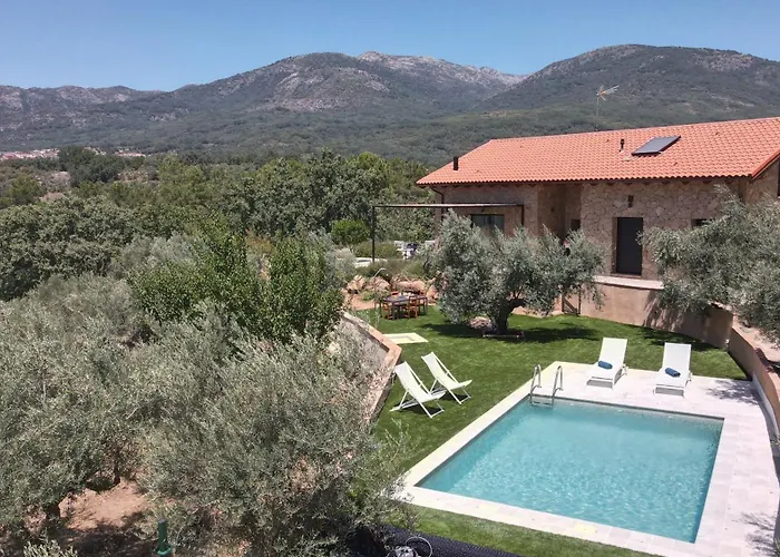 Familiar Con Piscina, En La Vera De Caceres * Valverde de la Vera