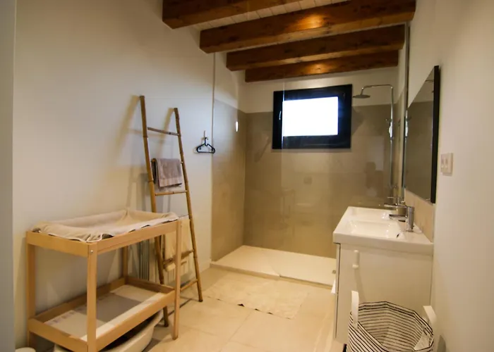 Villa Familiar Con Piscina, En La Vera De Caceres